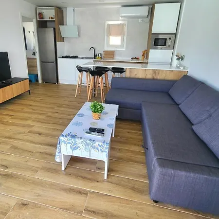 Casa En Zahora Con Piscina Apartamento Cádiz